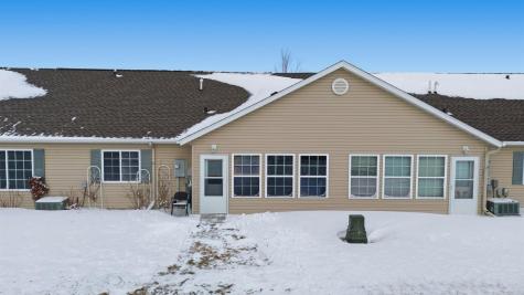 328 30th Street N Moorhead MN 56560