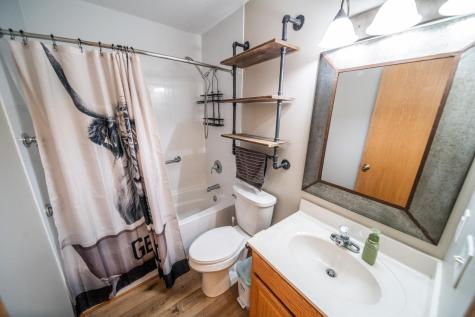 562 Pointe Ct SW Rochester MN 55902