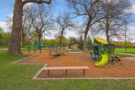 2514 Hayes Street NE Minneapolis MN 55418