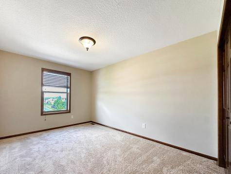 9496 Declaration Drive Chanhassen MN 55317