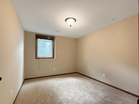 9496 Declaration Drive Chanhassen MN 55317