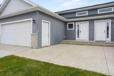 2735 11th Street W West Fargo ND 58078