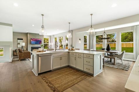 7624 22nd Avenue E Shakopee MN 55379