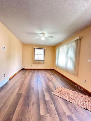 206 Elm Avenue SE Montgomery MN 56069