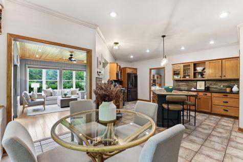 9655 Barton Trail Inver Grove Heights MN 55077