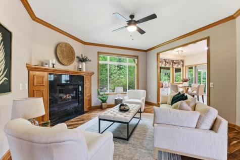 9655 Barton Trail Inver Grove Heights MN 55077