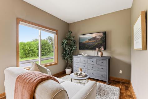 9655 Barton Trail Inver Grove Heights MN 55077