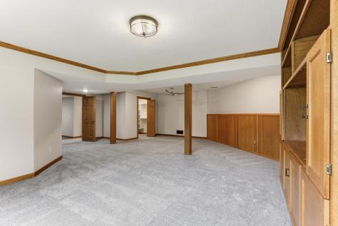 9655 Barton Trail Inver Grove Heights MN 55077