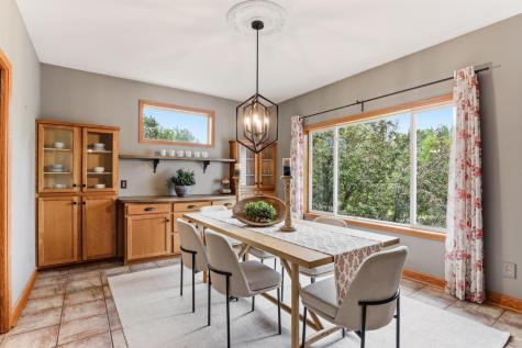 9655 Barton Trail Inver Grove Heights MN 55077