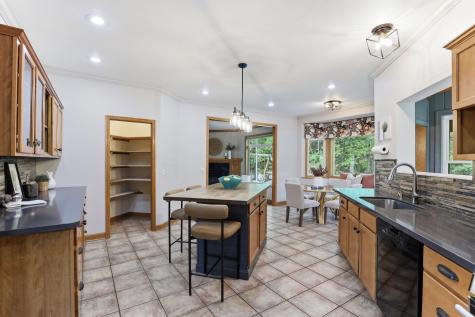 9655 Barton Trail Inver Grove Heights MN 55077