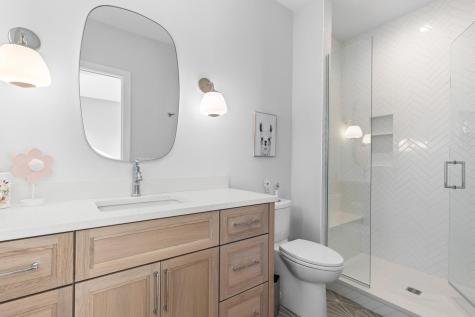 4889 E Lake Harriet Parkway Minneapolis MN 55419