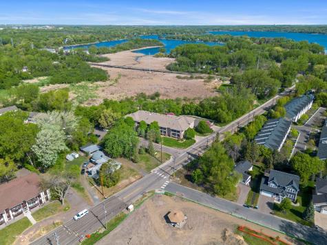 10806 S Shore Drive Plymouth MN 55441