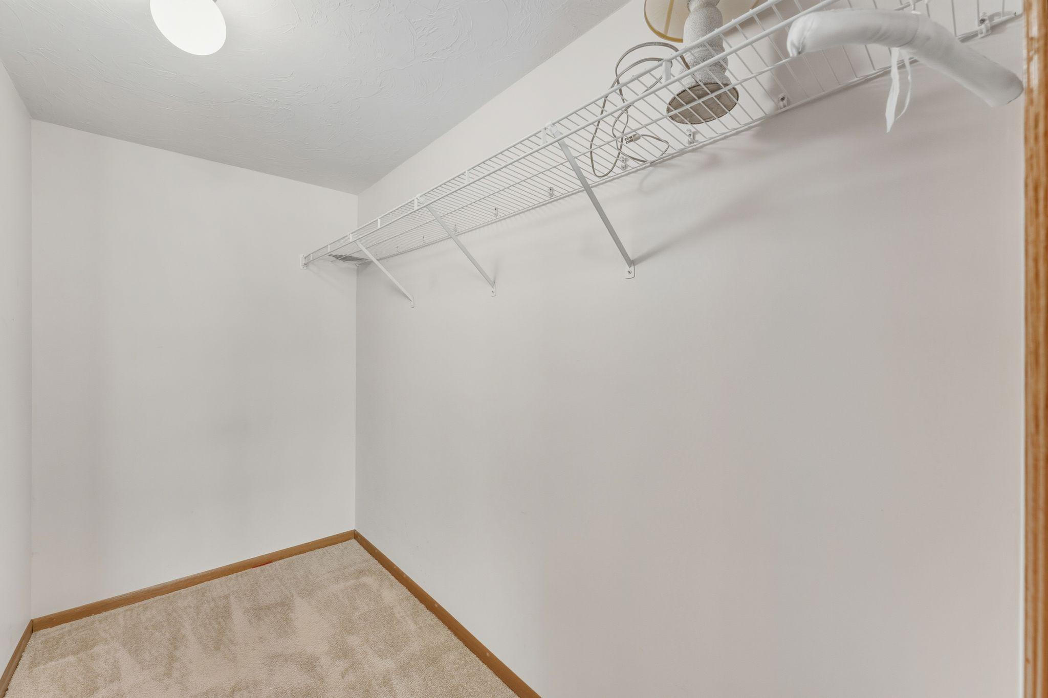 7842 Glenda Court Apple Valley MN 55124