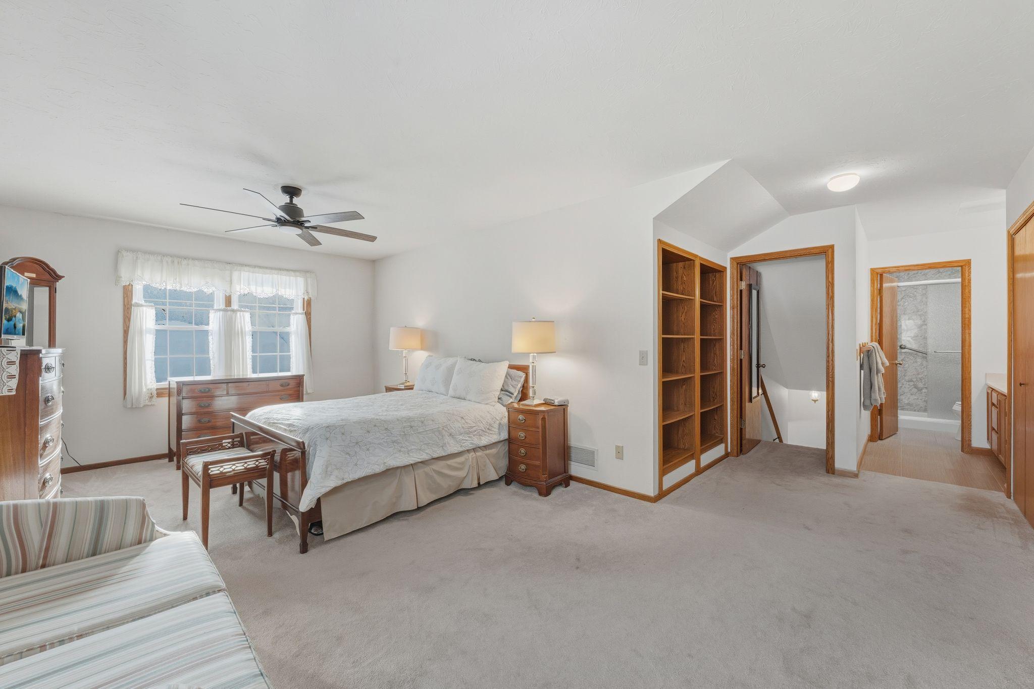 7842 Glenda Court Apple Valley MN 55124