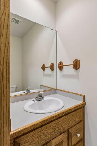 1933 Charlton Street West Saint Paul MN 55118