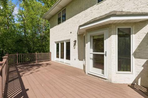 1933 Charlton Street West Saint Paul MN 55118