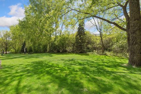 1933 Charlton Street West Saint Paul MN 55118