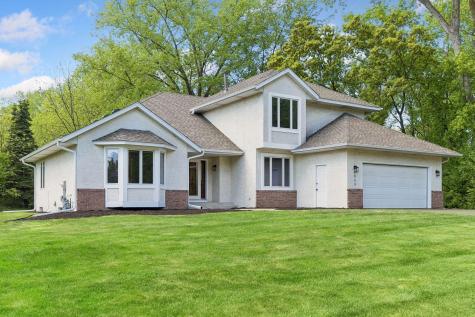 1933 Charlton Street West Saint Paul MN 55118