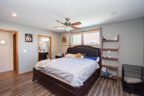906 14th Street N Moorhead MN 56560