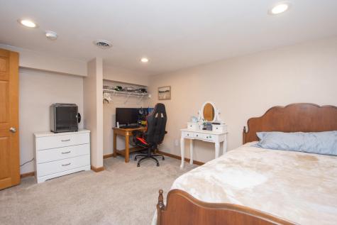 906 14th Street N Moorhead MN 56560