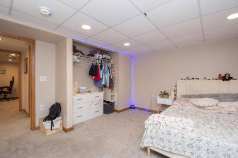 906 14th Street N Moorhead MN 56560