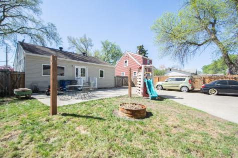 906 14th Street N Moorhead MN 56560