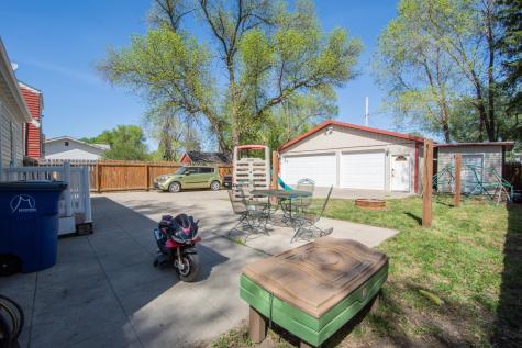 906 14th Street N Moorhead MN 56560