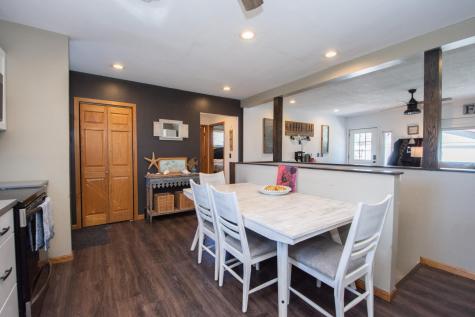 906 14th Street N Moorhead MN 56560