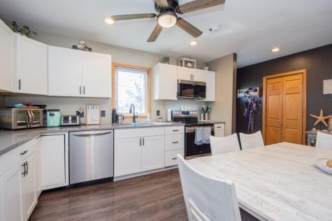 906 14th Street N Moorhead MN 56560