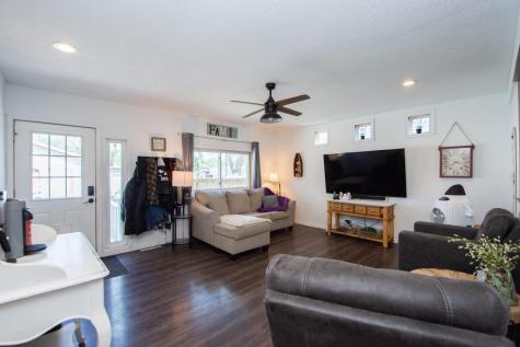 906 14th Street N Moorhead MN 56560