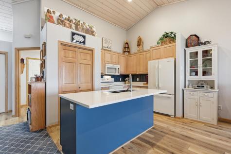 22752 Dunvilla Drive Pelican Rapids MN 56572