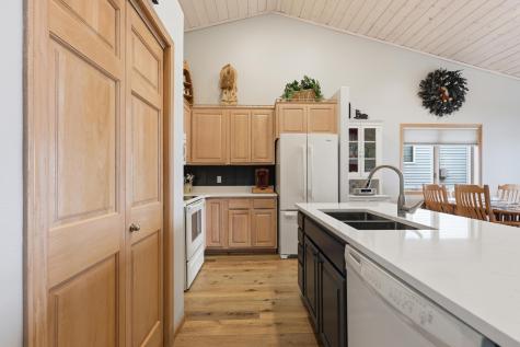 22752 Dunvilla Drive Pelican Rapids MN 56572