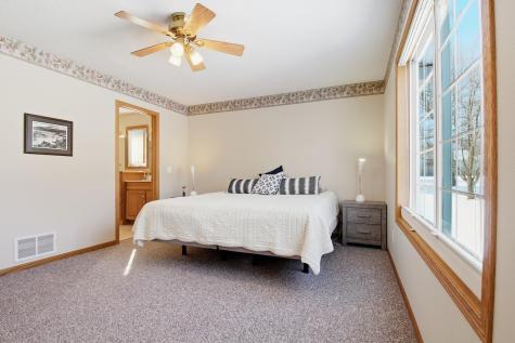 2536 7th Avenue SE Willmar MN 56201