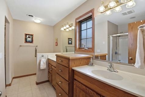 2536 7th Avenue SE Willmar MN 56201