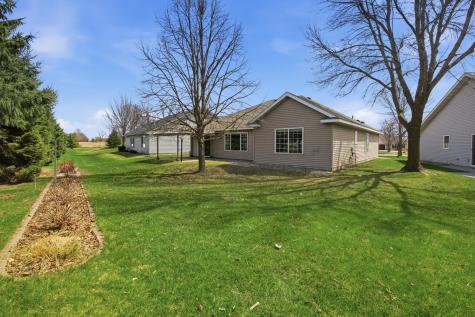 2536 7th Avenue SE Willmar MN 56201