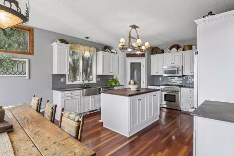 8819 Penrose Avenue S Hastings MN 55033