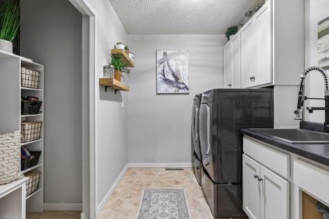 8819 Penrose Avenue S Hastings MN 55033