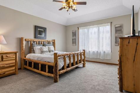 8819 Penrose Avenue S Hastings MN 55033