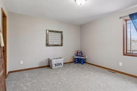 8819 Penrose Avenue S Hastings MN 55033