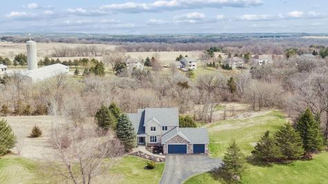 8819 Penrose Avenue S Hastings MN 55033