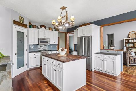 8819 Penrose Avenue S Hastings MN 55033
