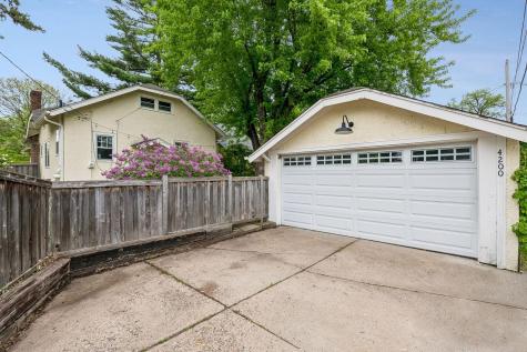 4200 Oakland Avenue Minneapolis MN 55407