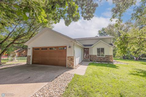7622 Shadow Lane Horace ND 58047