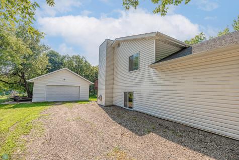 7622 Shadow Lane Horace ND 58047