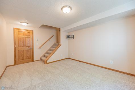 7622 Shadow Lane Horace ND 58047