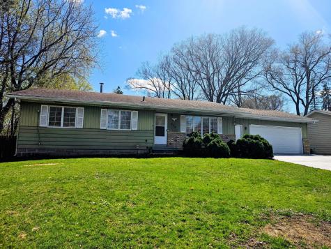 404 Stanley Street West Saint Paul MN 55118