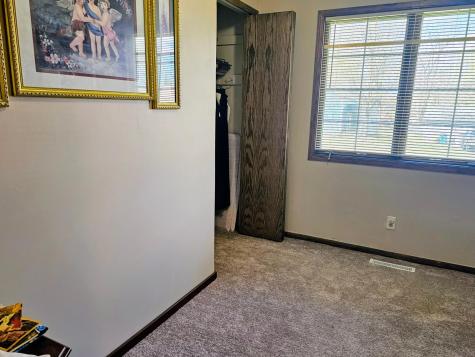 404 Stanley Street West Saint Paul MN 55118