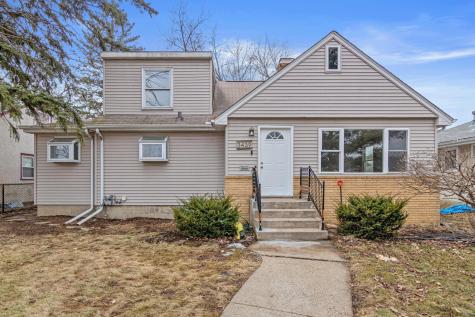 3439 Lee Avenue N Crystal MN 55422