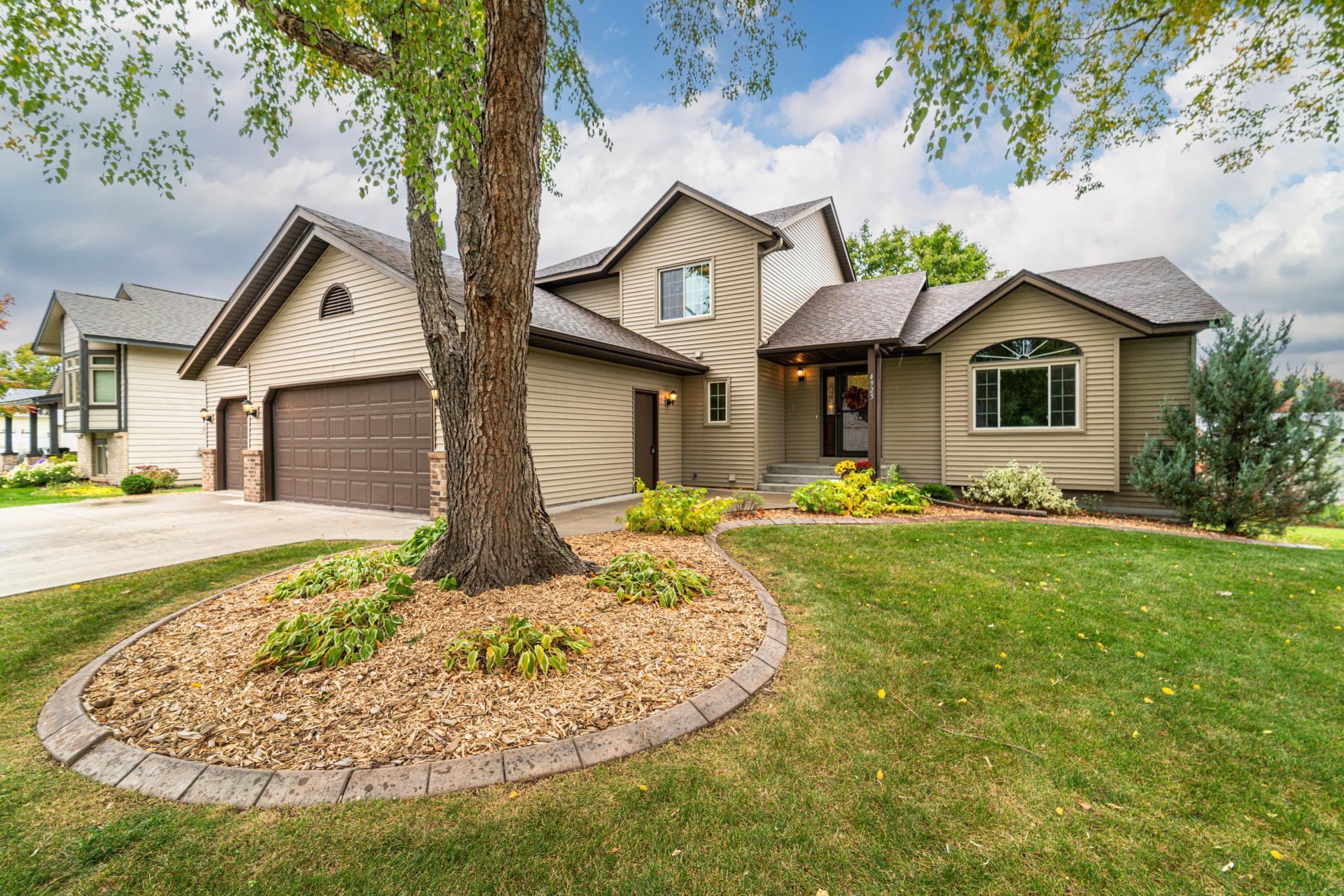 4925 143rd Street W Apple Valley MN 55124