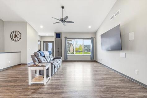 31722 Marshview Court Lindstrom MN 55045